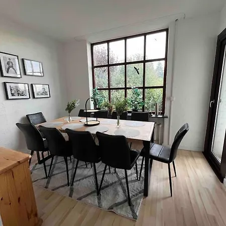 Apartment Hoepen 125qm 4 Schlafzimmer Citynah 5 Zi. Parkplatz Terasse Wifi *