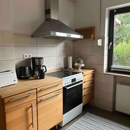 Apartment Hoepen 125qm 4 Schlafzimmer Citynah 5 Zi. Parkplatz Terasse Wifi Seevetal