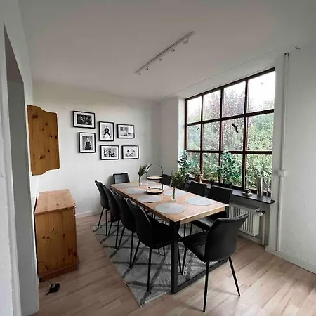 Hoepen 125qm 4 Schlafzimmer Citynah 5 Zi. Parkplatz Terasse Wifi *