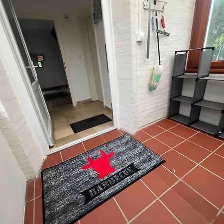 Hoepen 125qm 4 Schlafzimmer Citynah 5 Zi. Parkplatz Terasse Wifi Apartment *
