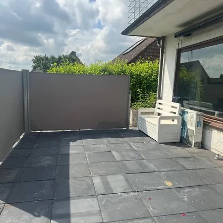 Apartamento Hoepen 125qm 4 Schlafzimmer Citynah 5 Zi. Parkplatz Terasse Wifi