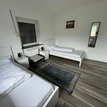 Hoepen 125qm 4 Schlafzimmer Citynah 5 Zi. Parkplatz Terasse Wifi