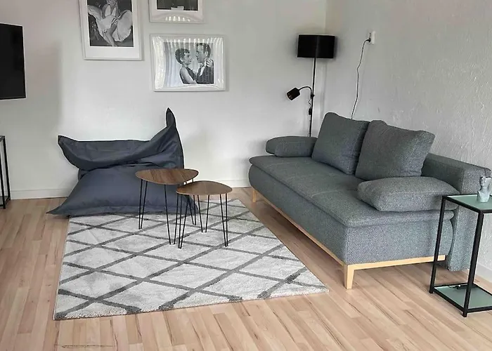 Hoepen 125qm 4 Schlafzimmer Citynah 5 Zi. Parkplatz Terasse Wifi Апартаменты *