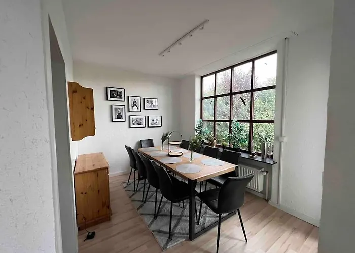 Hoepen 125qm 4 Schlafzimmer Citynah 5 Zi. Parkplatz Terasse Wifi *