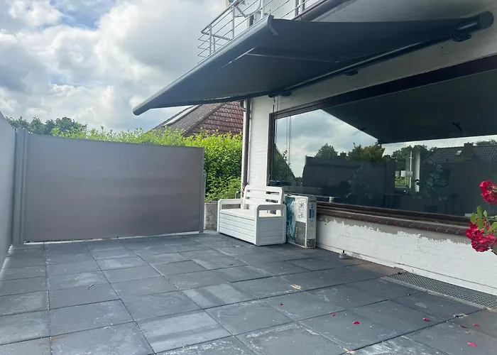 Hoepen 125qm 4 Schlafzimmer Citynah 5 Zi. Parkplatz Terasse Wifi