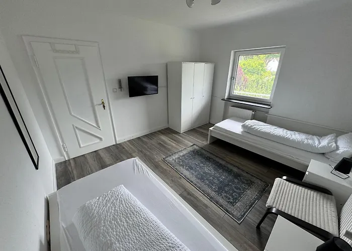 Hoepen 125qm 4 Schlafzimmer Citynah 5 Zi. Parkplatz Terasse Wifi Апартаменты