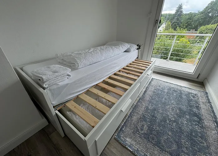 Hoepen 125qm 4 Schlafzimmer Citynah 5 Zi. Parkplatz Terasse Wifi *