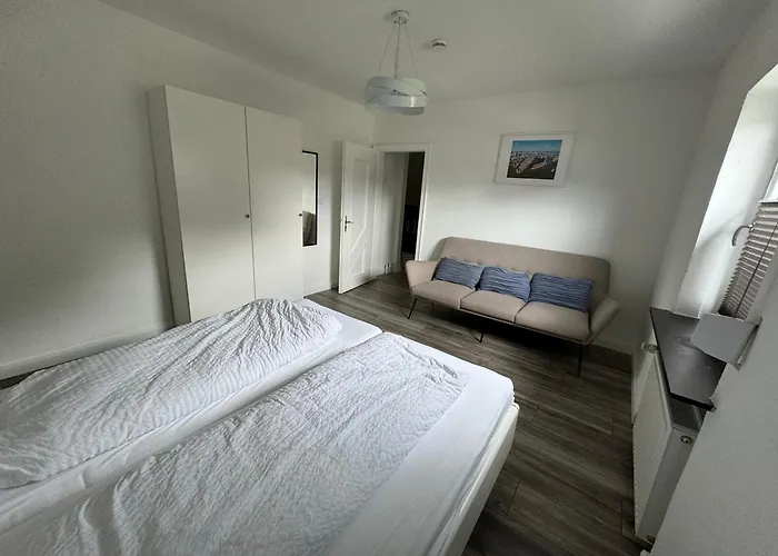 Hoepen 125qm 4 Schlafzimmer Citynah 5 Zi. Parkplatz Terasse Wifi Апартаменты