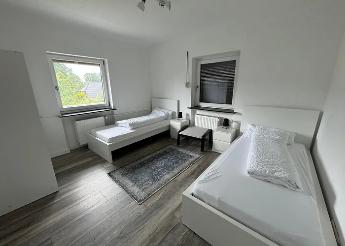 Hoepen 125qm 4 Schlafzimmer Citynah 5 Zi. Parkplatz Terasse Wifi Апартаменты *
